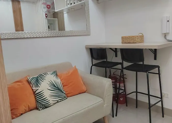 Vp Luxury Moa Staycation Hotel